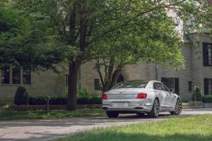 Bentley Flying Spur First Edition 2019 года  (NA)